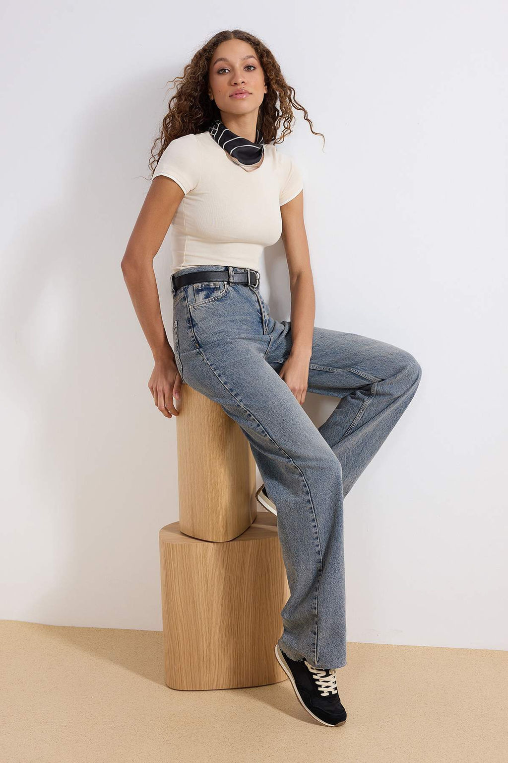 Mavi Yuksek Bel Wide Leg Jeans TWOAW25JE00332 - Trendyolmilla фото 7