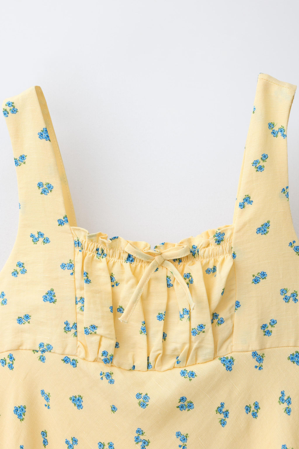 VESTIDO FRUNCE FLORES / Amarillo pastel - Zara фото 4