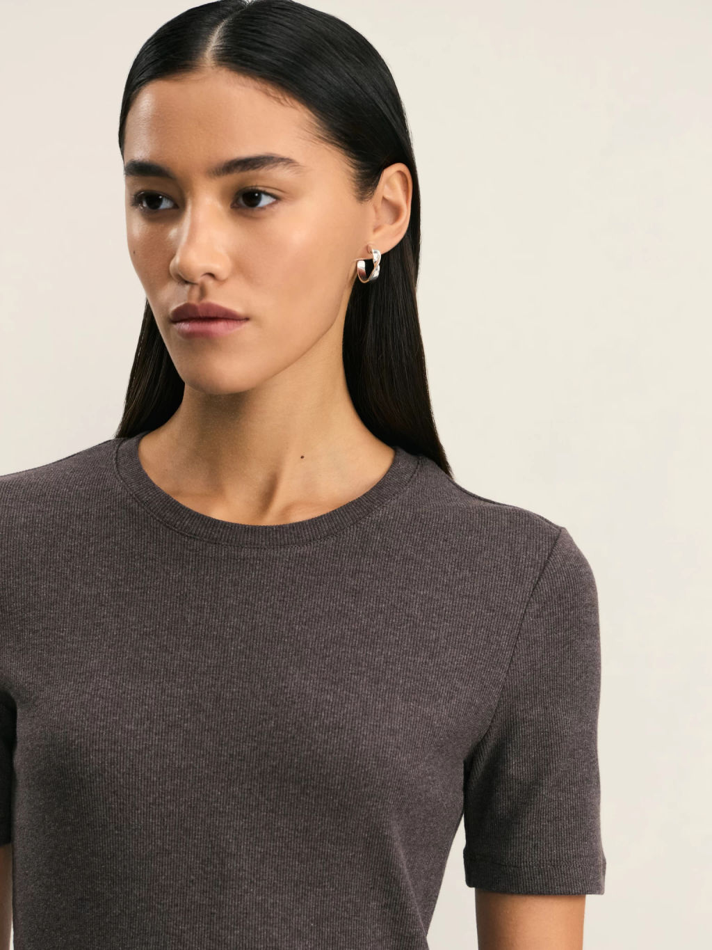 Базовая футболка в рубчик / Zarina  фото 6