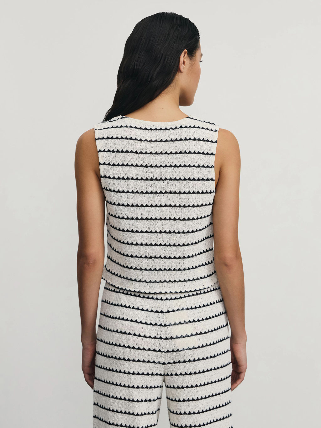 Жилет из фактурной вязки / Zarina  фото 6