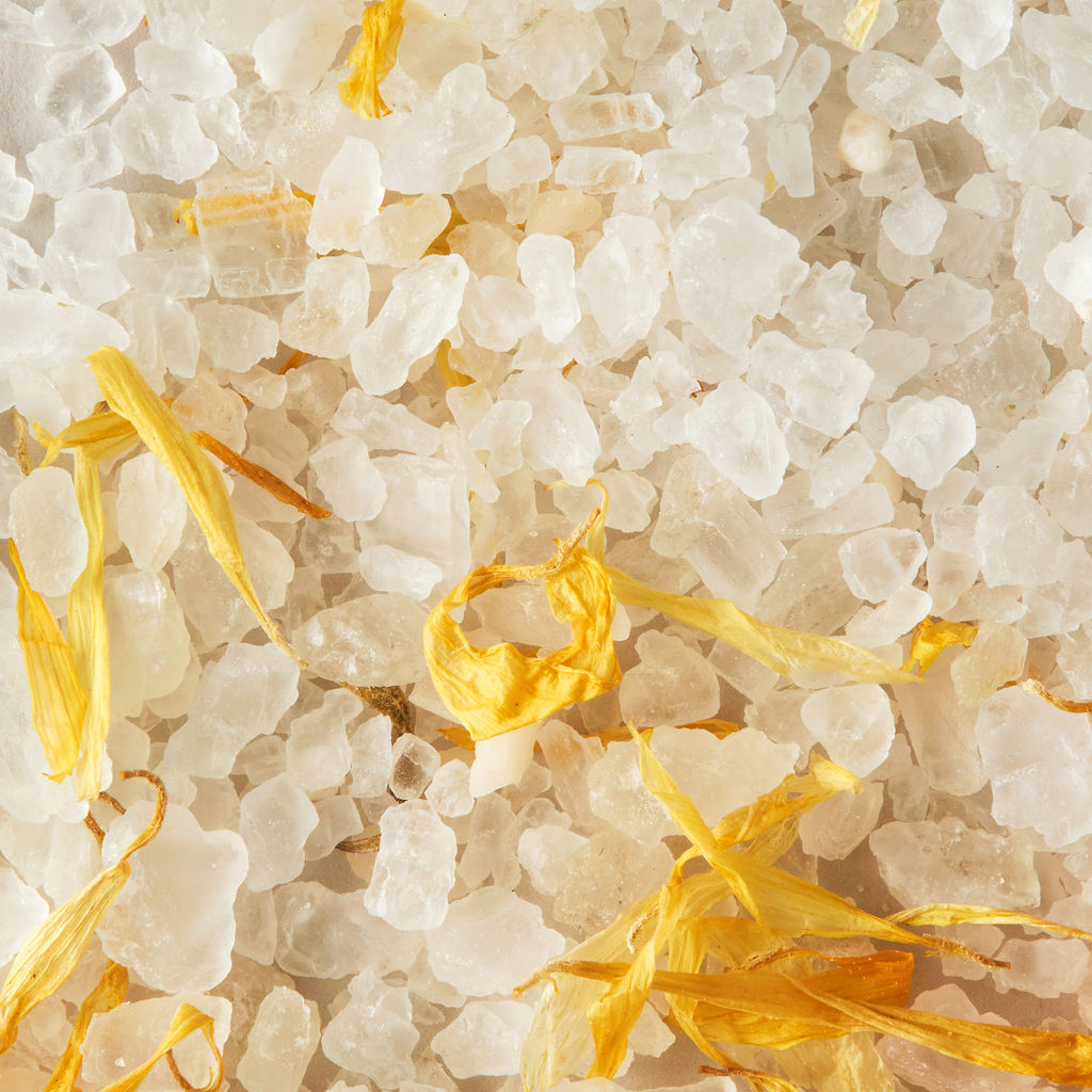 Соль для ванны 250-300гр с сухоцветами - Уютности фото 3