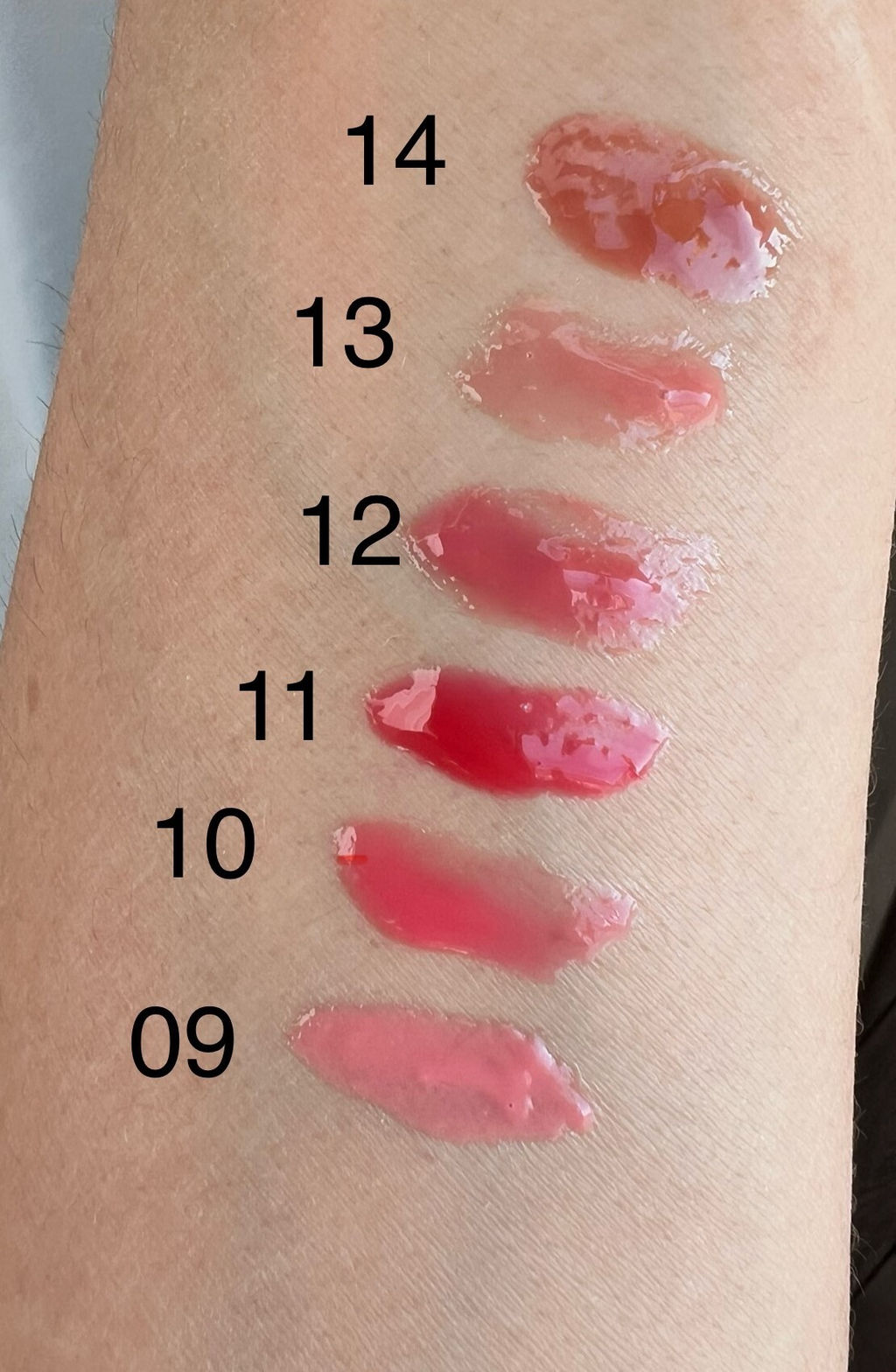 Topface Блеск для губ "Supernova Volume Lipgloss" тон 009 4мл РТ209