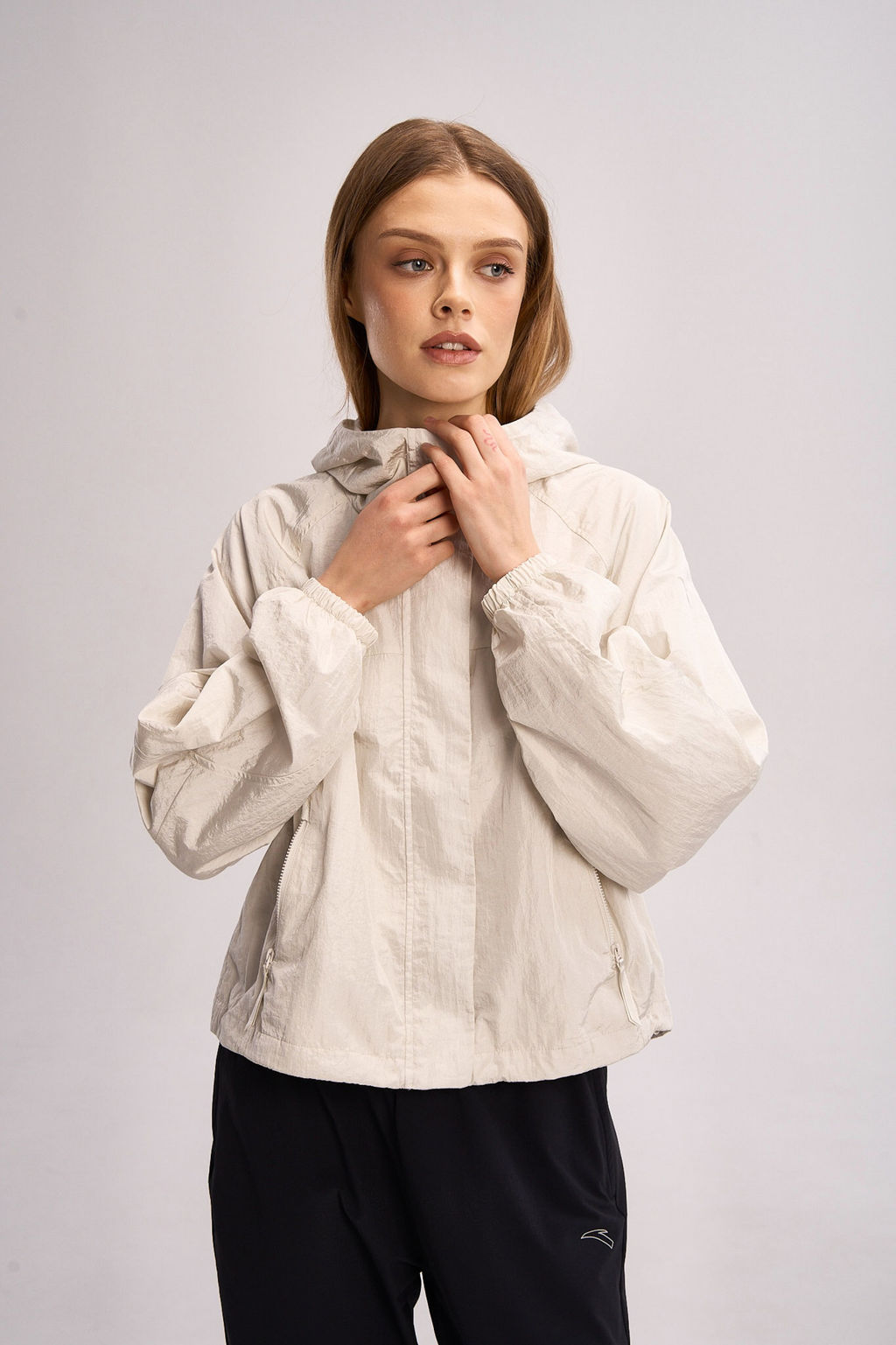 Ветровка Серо-бежевый