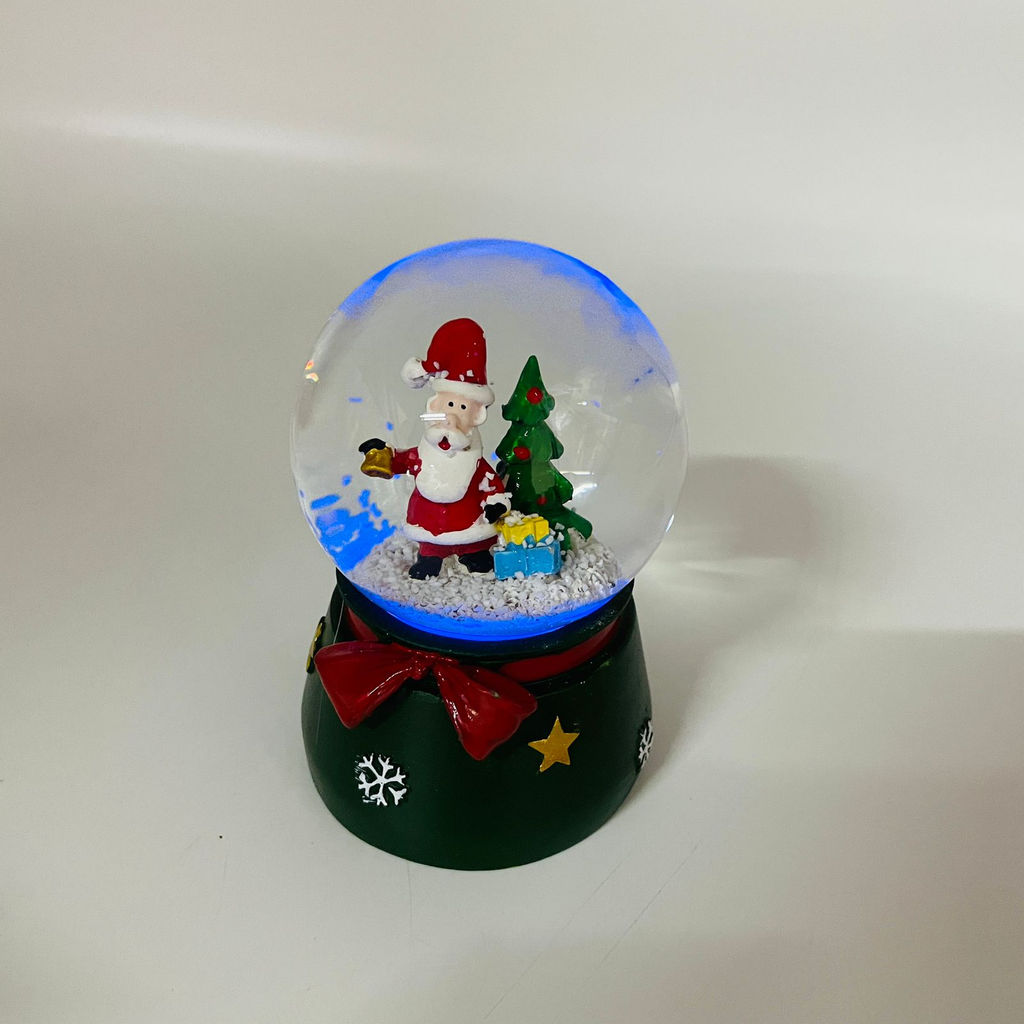 Новогодний декор - Снежный шар 10 см (стекло, свет) в ассортименте - Ип лебедев о.ю фото 5