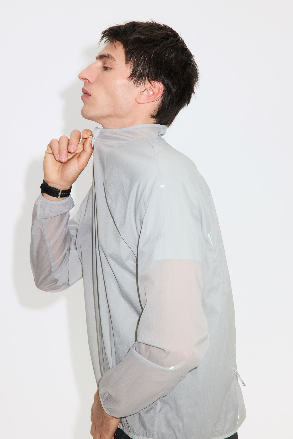 Chaqueta de running ligera resistente al agua - H&m фото 7