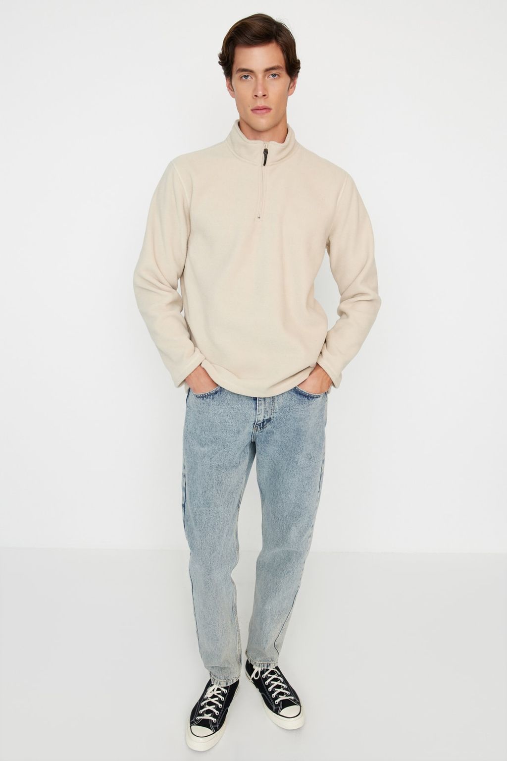 TRENDYOL MAN Siyah Regular/Normal Kesim Dik Yaka Fermuarl? Anti-pilling Polar Sweatshirt TMNAW23SW00395 - Trendyolmilla фото 5