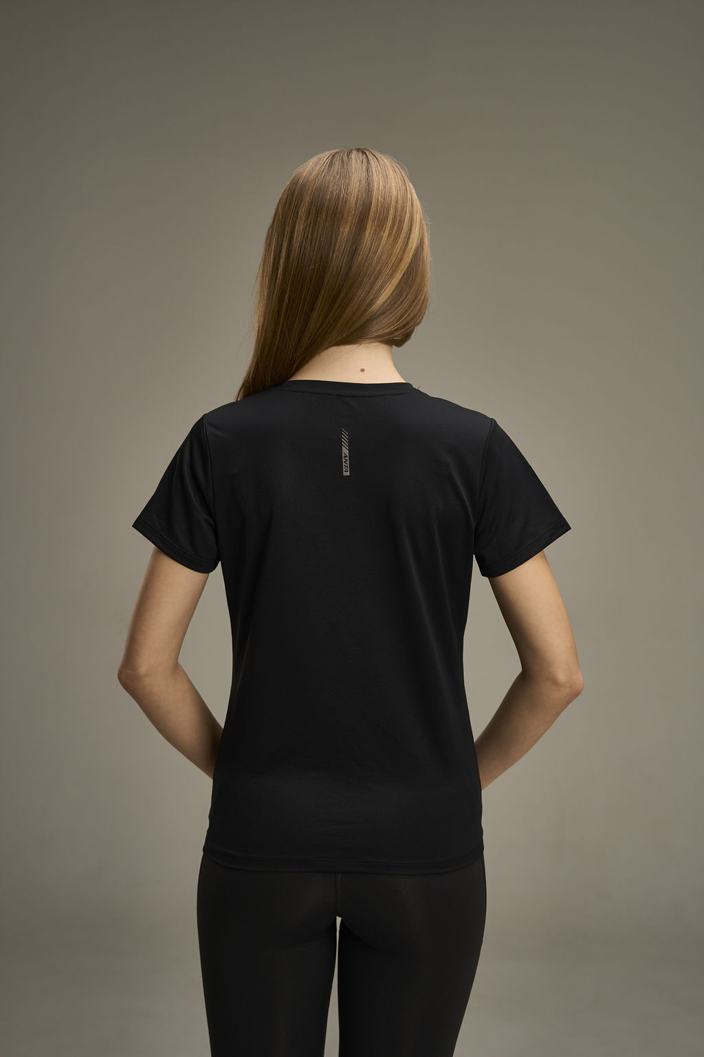 Футболка Черный - Anta фото 4