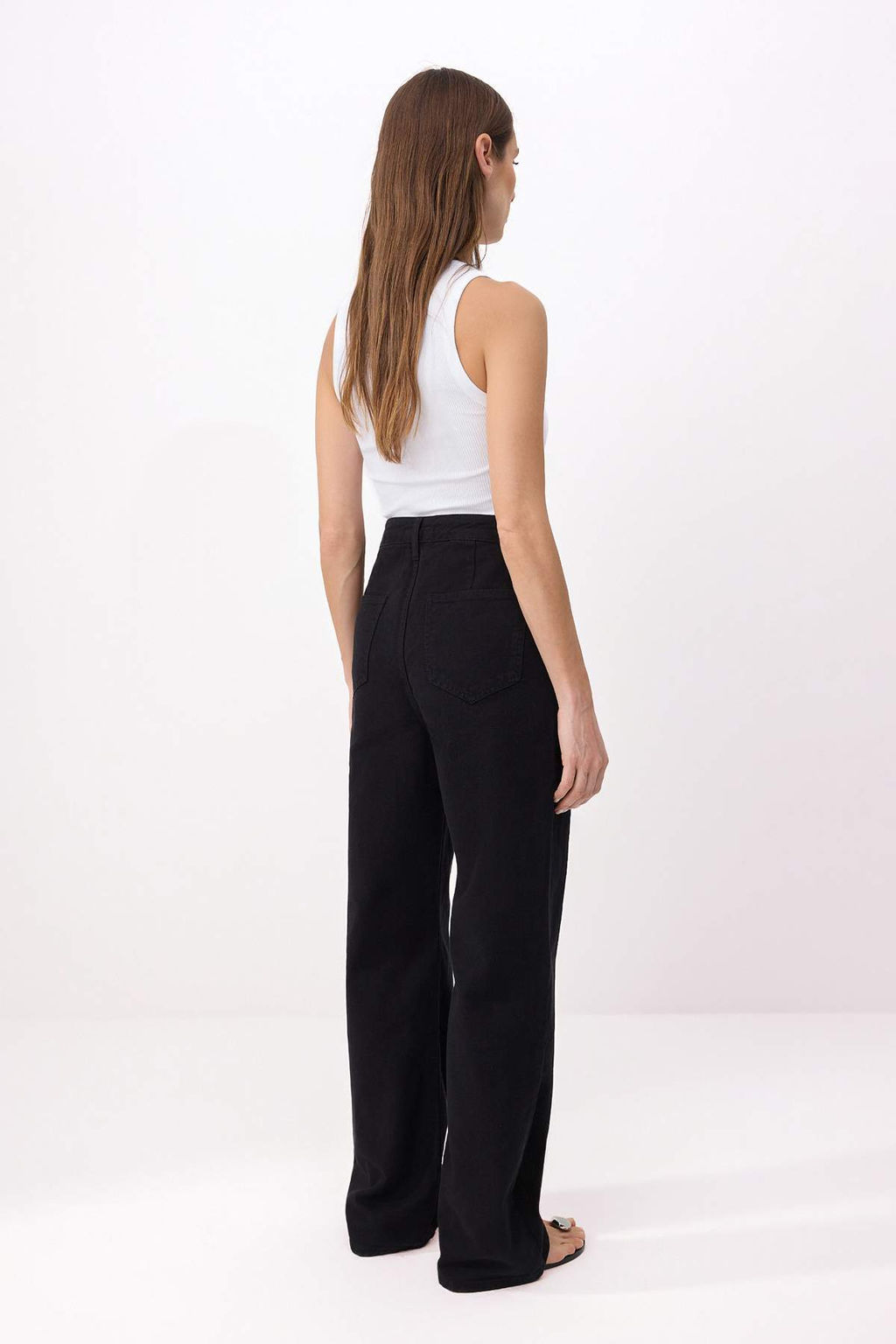 Siyah Cep Detayl? Yuksek Bel Wide Leg Jeans TWOAW22JE0595