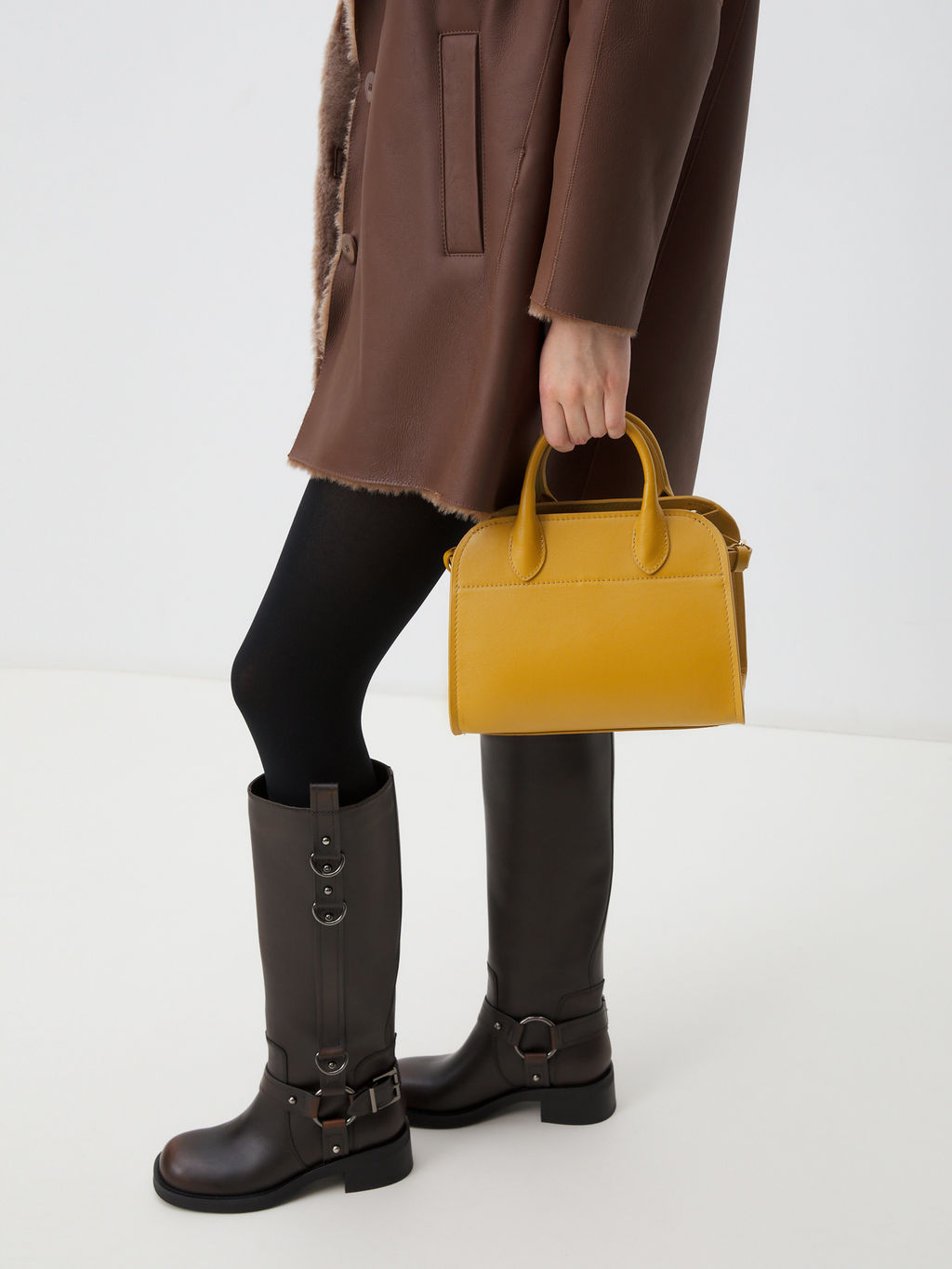 Женский тоут CALZETTI ASHLEY MINI Артикул 4527345, горчичный  фото 2