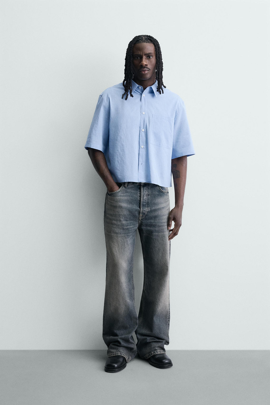 CAMISA CROPPED FIT CUADROS / Azul claro