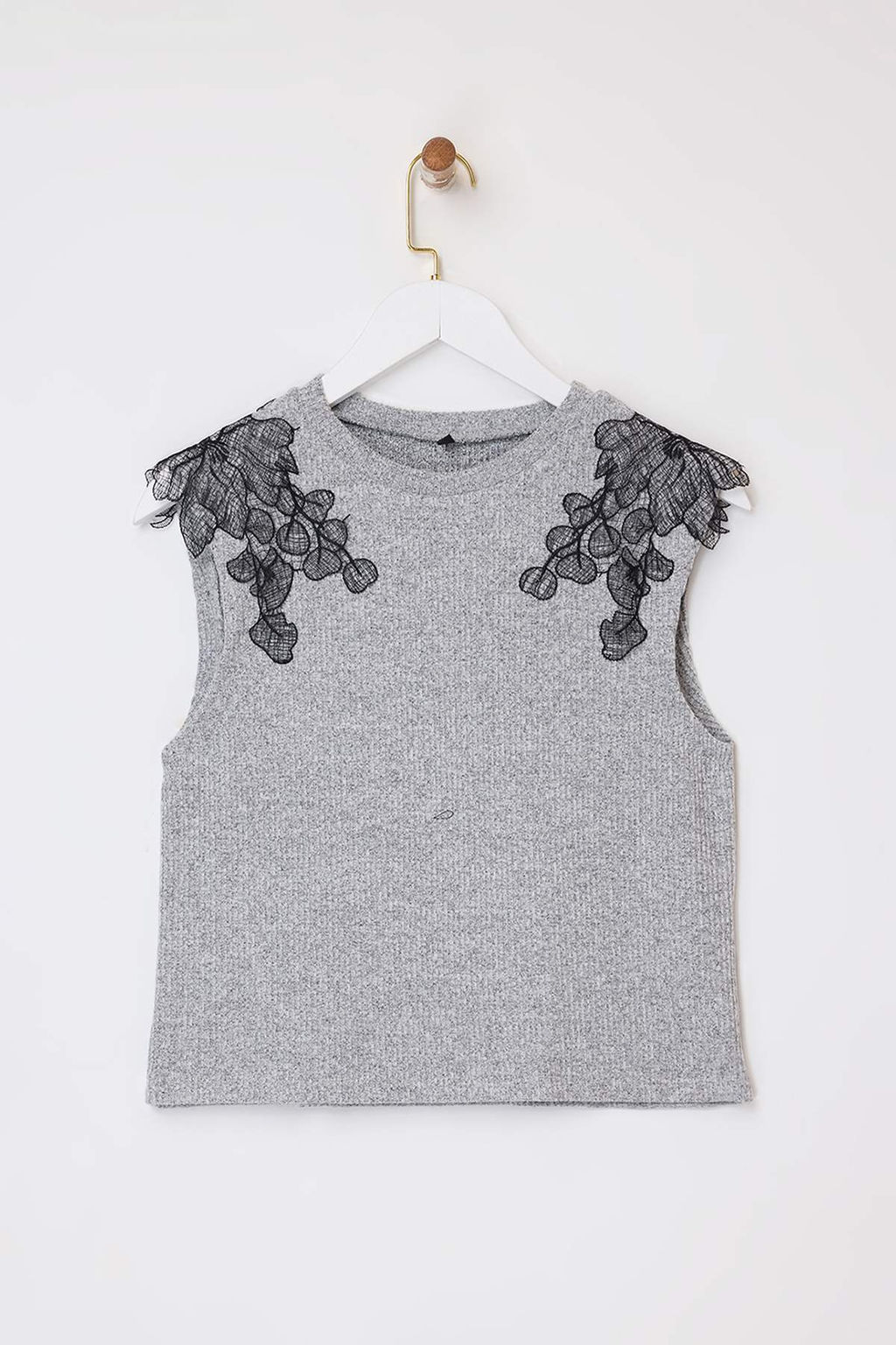 Gri melanj Fitted/Vucuda Oturan Kolsuz Aksesuar Detayl? Fitilli Esnek Orme Bluz TWOSS26BZ00105