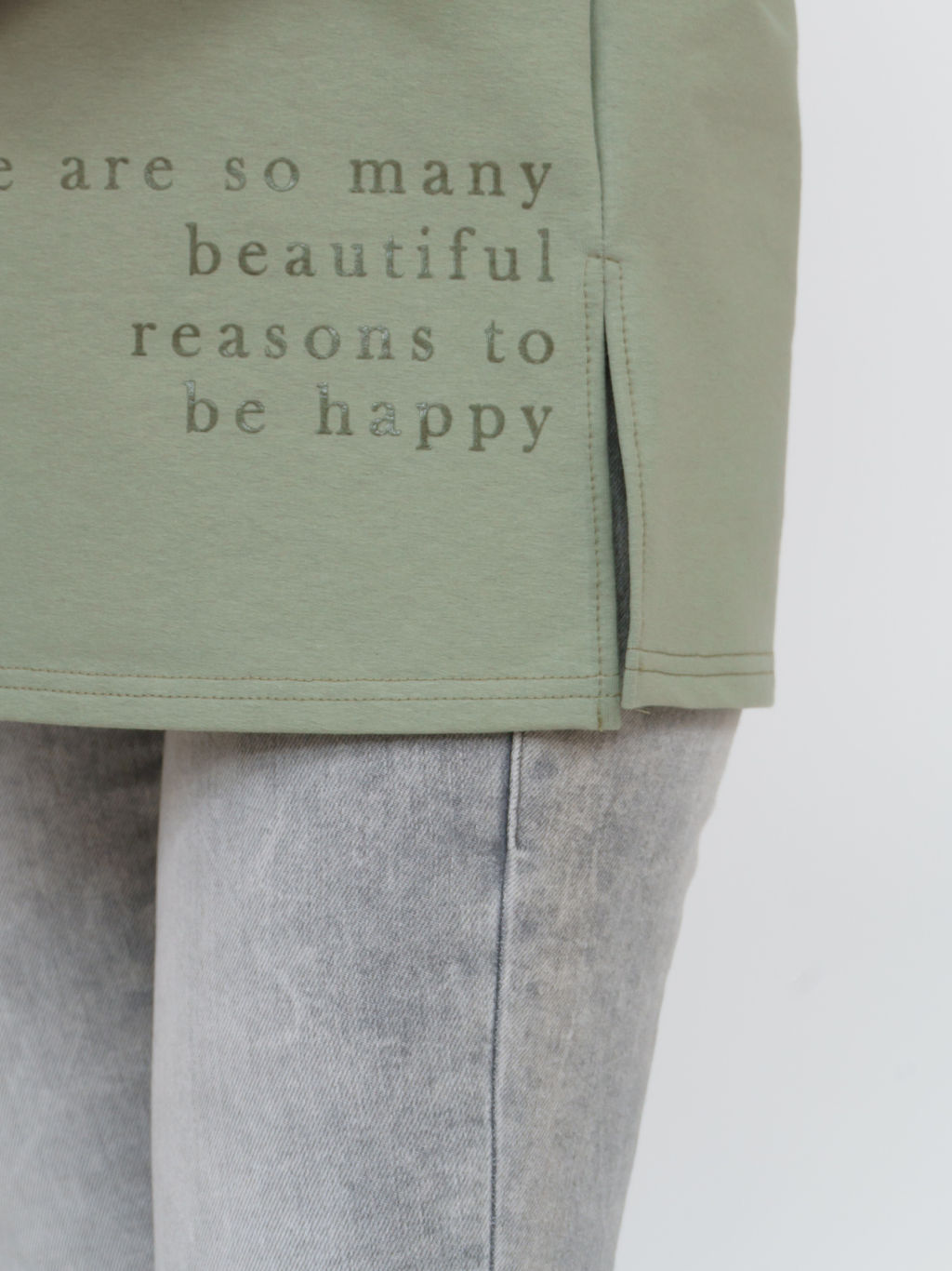 888 Туника "Св.олива"