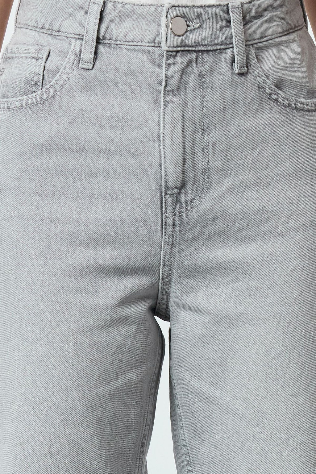 Gri Pacas? Kesikli Yuksek Bel Straight Jeans TWOAW25JE00308 - Trendyolmilla фото 3