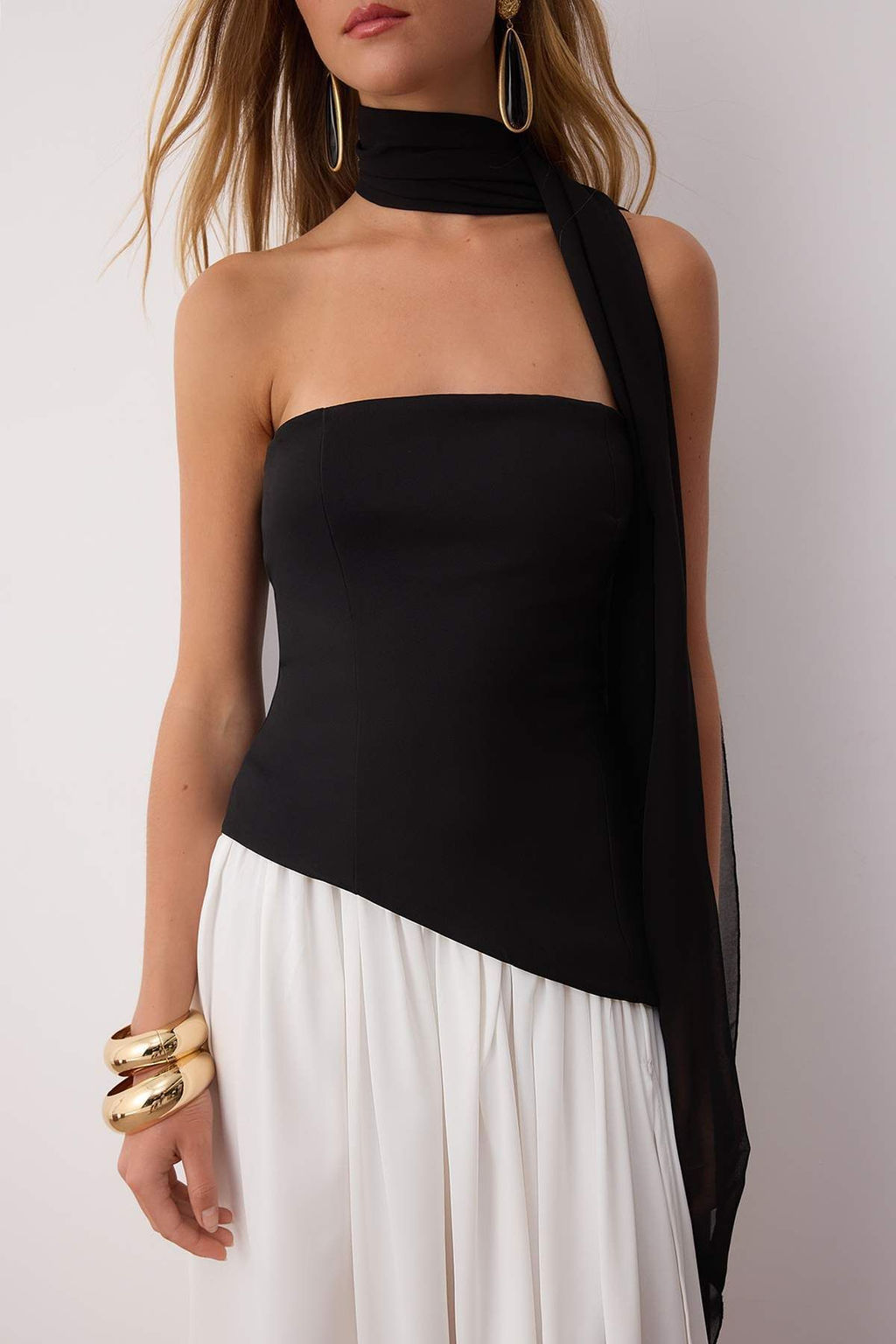 Siyah-Beyaz A Kesim SalDetayl? Maxi S?k Abiye Gece Mezuniyet Elbisesi TPRSS25EL00310 - Trendyolmilla фото 3