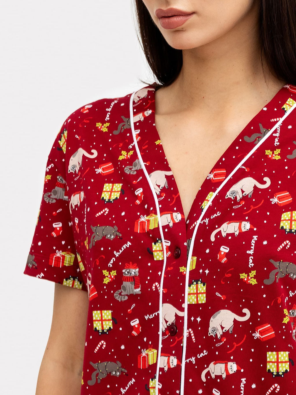 Комплект женский (жакет, шорты) вишнево-красный с котиками - Mark formelle фото 4