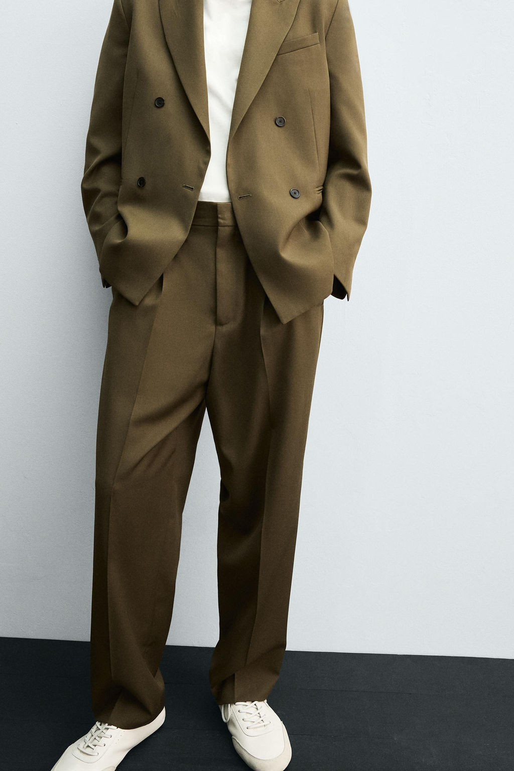 LIMITED EDITION SUIT TROUSERS WITH PLEATS - Zara фото 5
