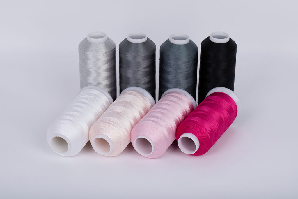 Нитки для вышивания Gamma V120/2 100% вискоза 5000 я 4570 м