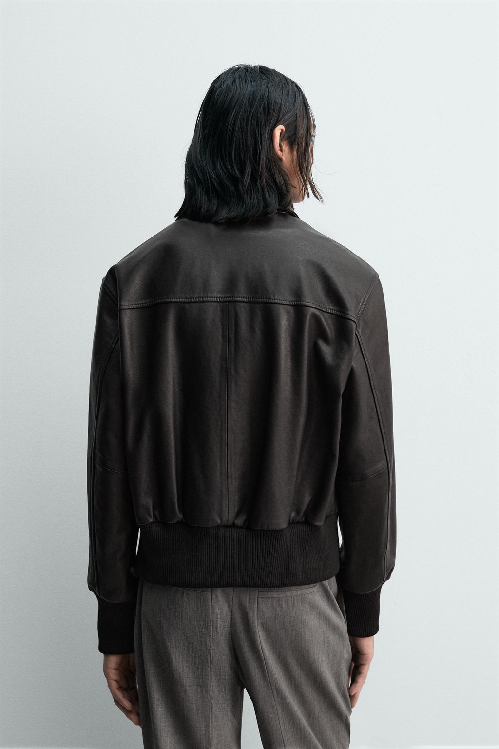 LIMITED EDITION CROPPED LEATHER JACKET - Zara фото 3