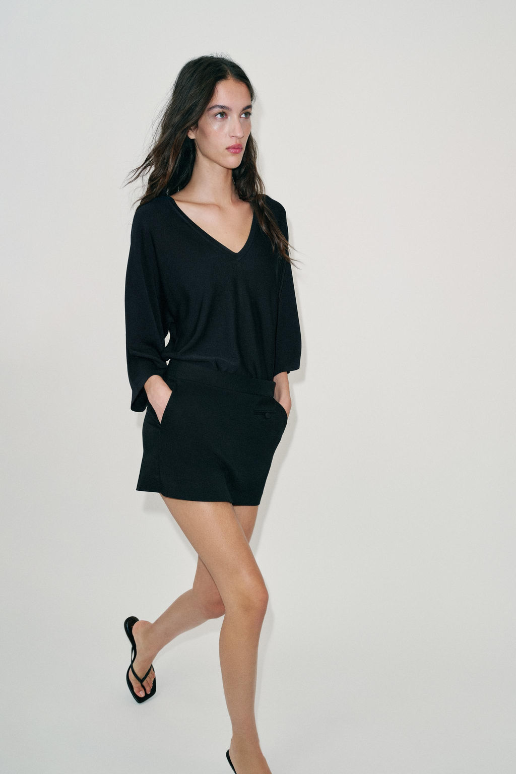 FALDA PANTAL?N BOLSILLOS / Negro - Zara фото 3