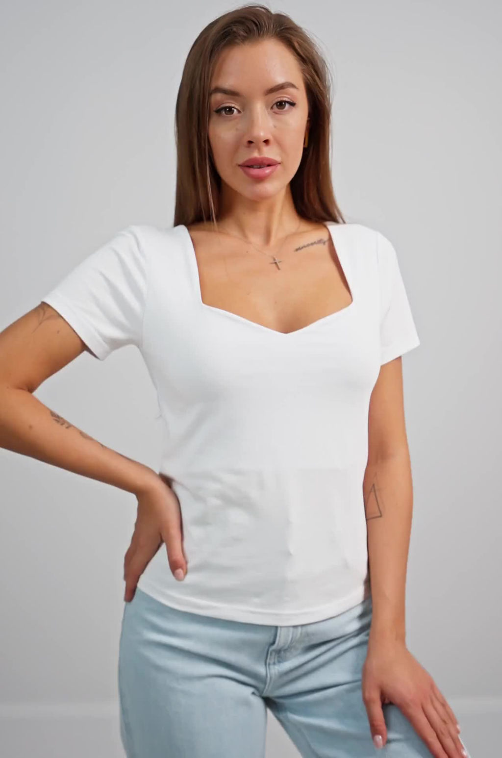 Женская футболка с глубоким вырезом Happyfox - Happy fox фото 3