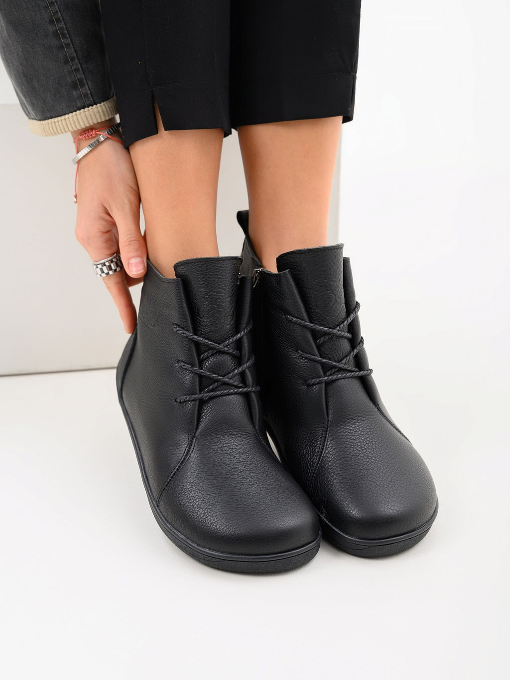 Босоногие ботинки 352.NATAbl.Черный флоттер/мех