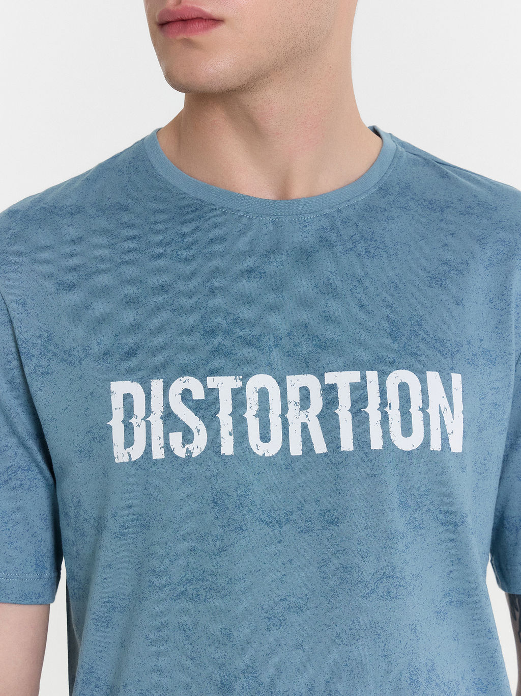 КОМПЛЕКТ МУЖСКОЙ (ФУТБОЛКА, ШОРТЫ) - Mark formelle фото 6