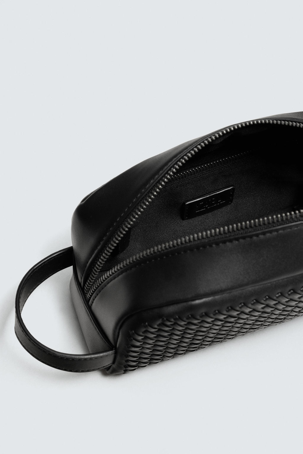 BRAIDED TOILETRY BAG - Zara фото 4
