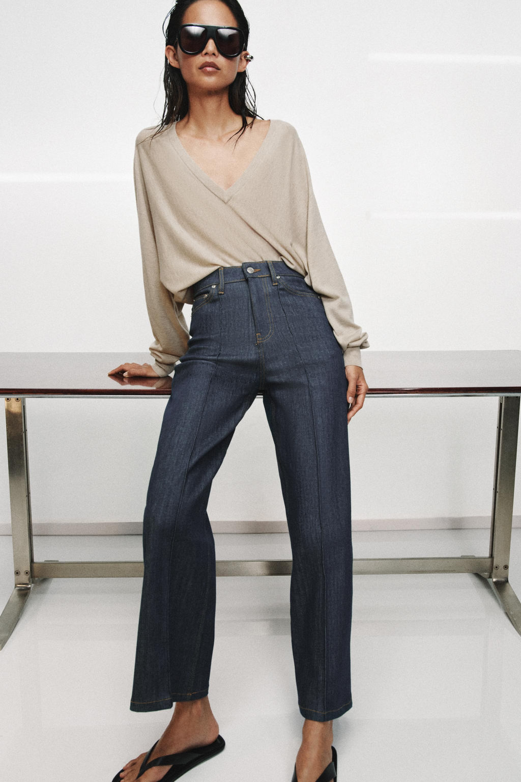 JERSEY CON LANA ESCOTE PICO / Arena / Vigor? - Zara фото 3