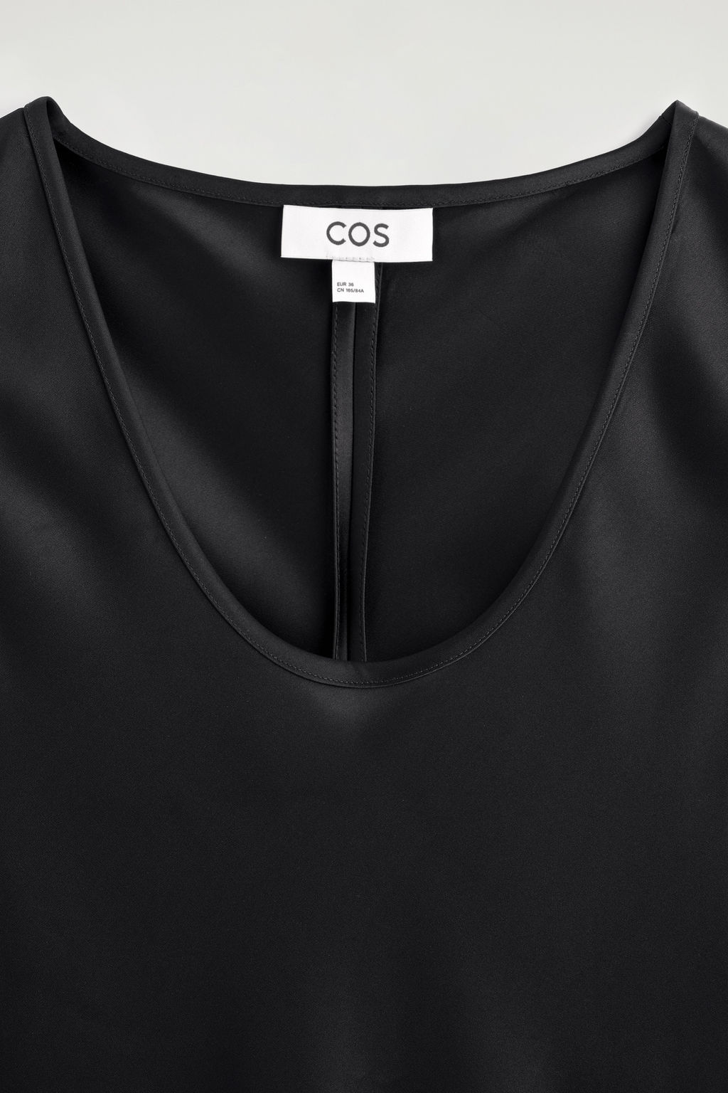 VESTIDO MIDI SATINADO CON CUELLO REDONDO - H&m фото 4