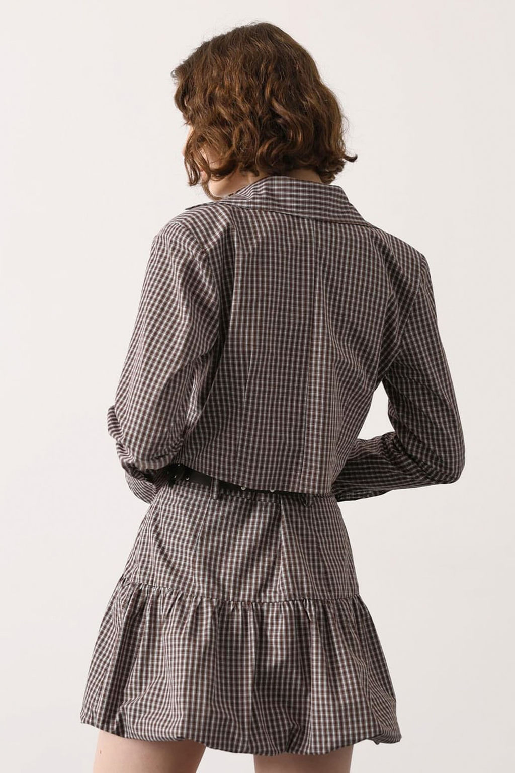 Kahverengi-Cok Renkli Mini Ekoseli Fitted Crop Gomlek TWOSS26GO00150 - Trendyolmilla фото 6