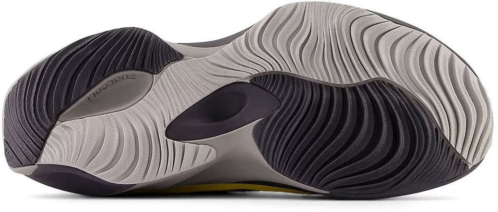 Кроссовки взрослые