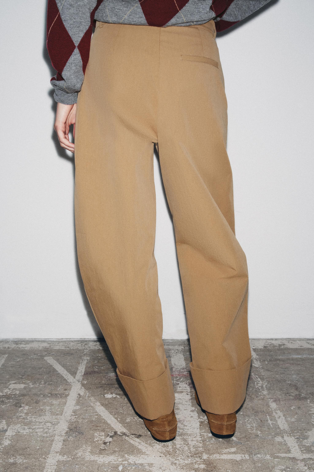 ZW COLLECTION DARTED CHINO TROUSERS - Zara фото 3