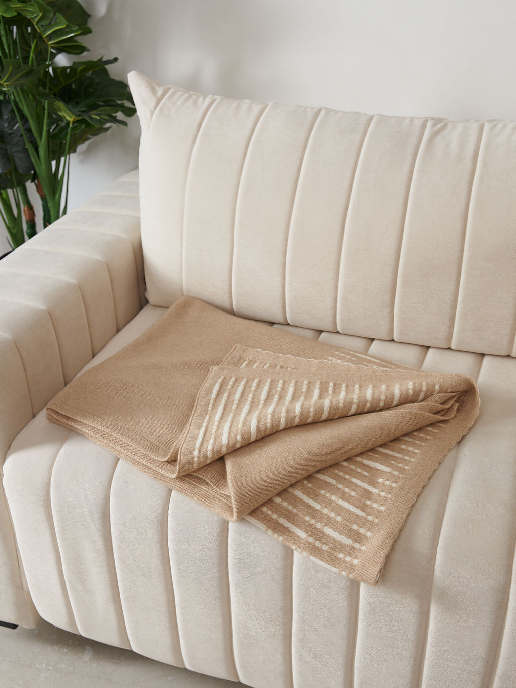 Плед из кашемира 39020 бежевый