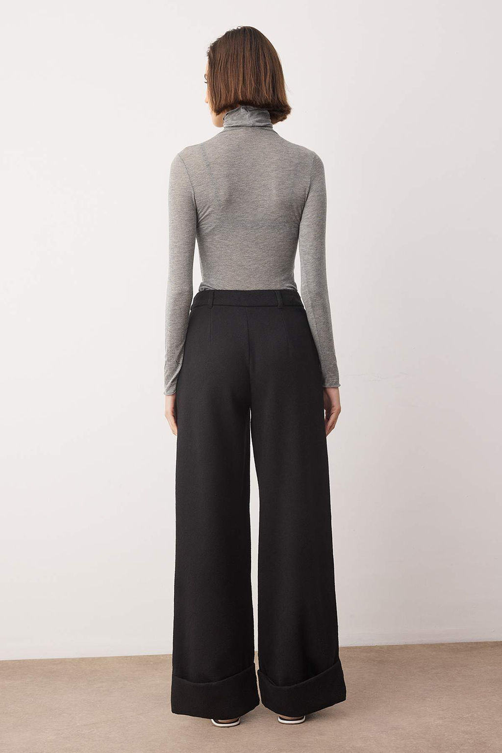 Trendyolmilla Limited Edition Antrasit Wide Leg/Genis Paca Yuksek Bel Dokuma Pantolon TWOAW23PL00302 фото 15