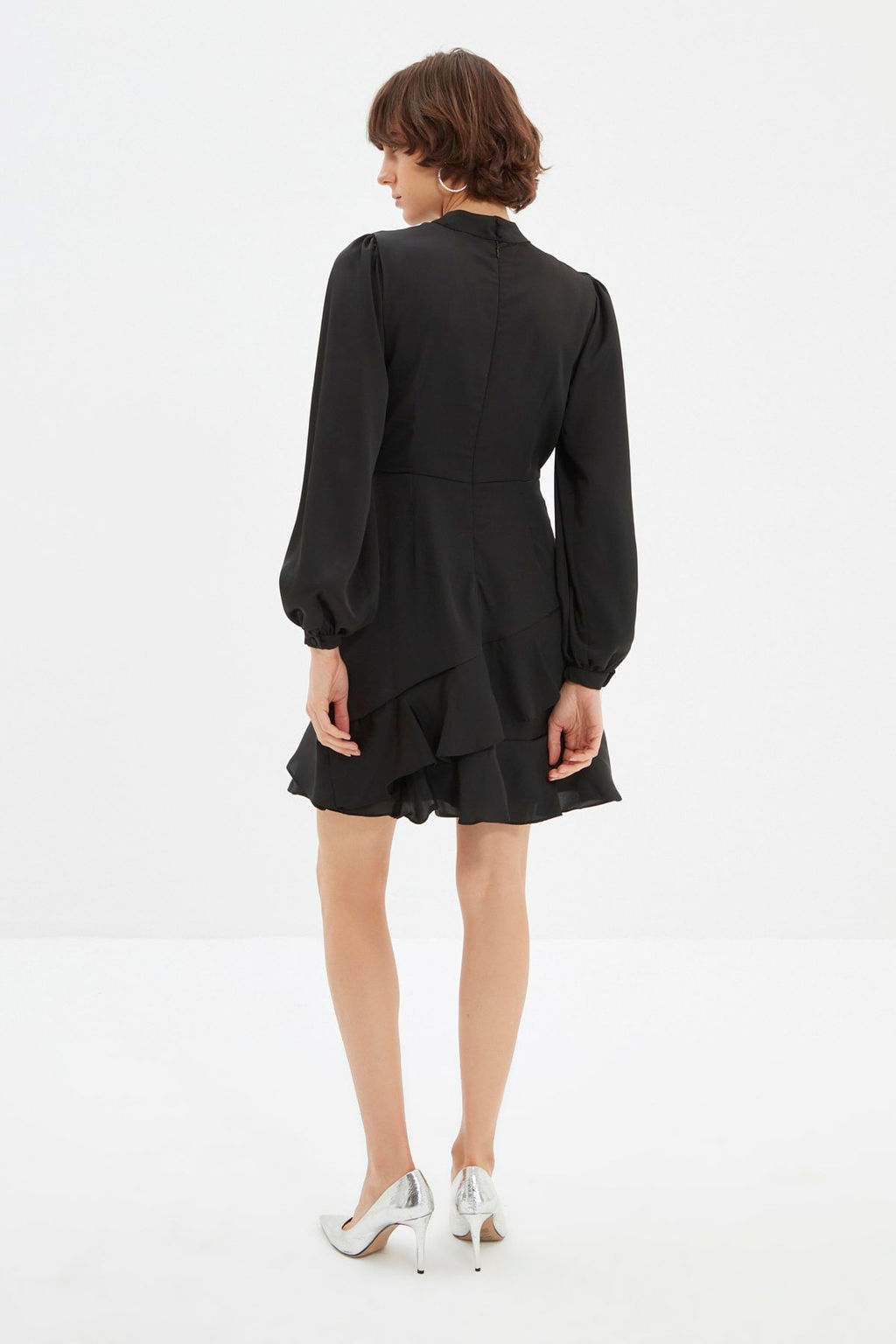TRENDYOLMILLA Siyah Etegi F?rf?rl? A Kesim Mini Dokuma Elbise TWOAW21EL1891  фото 10