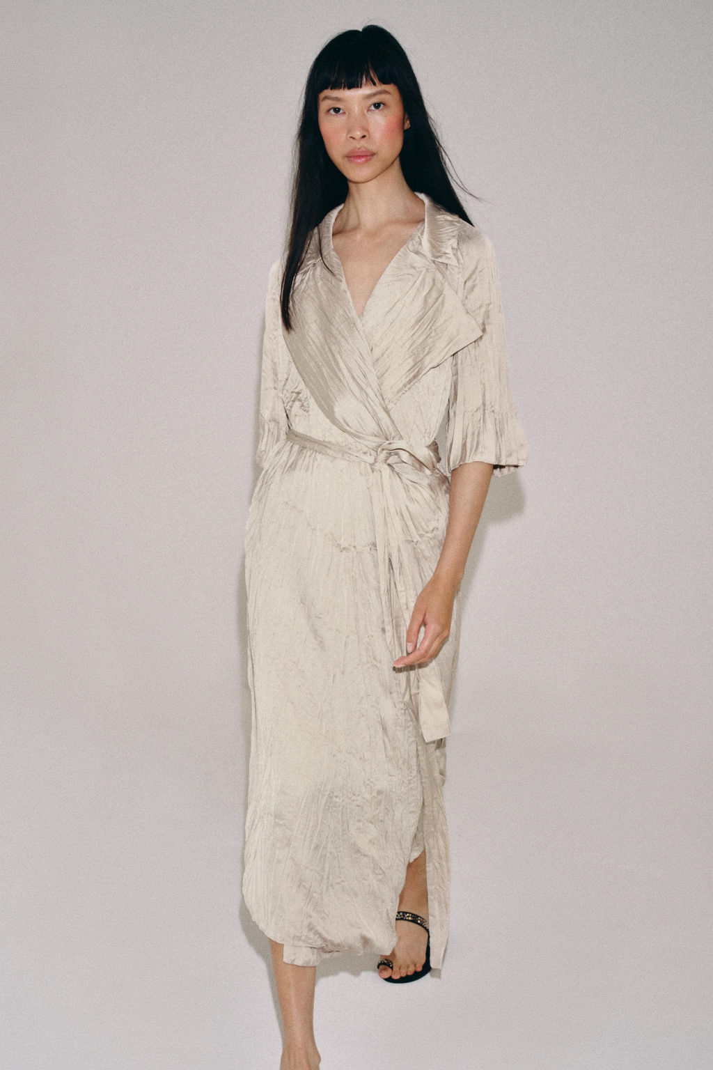 VESTIDO PLISADO CINTUR?N ZW COLLECTION / Cava - Zara фото 4
