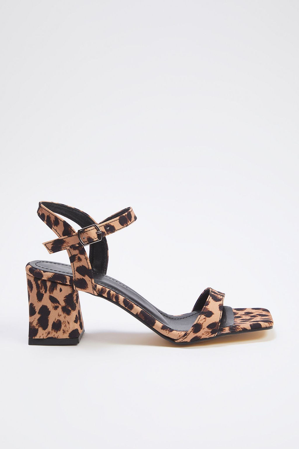 Trendyol Shoes Siyah Bilekten Baglamal? Kare Burun Kad?n Blok Topuklu Sandalet TAKSS25TO00051 - Trendyolmilla фото 6