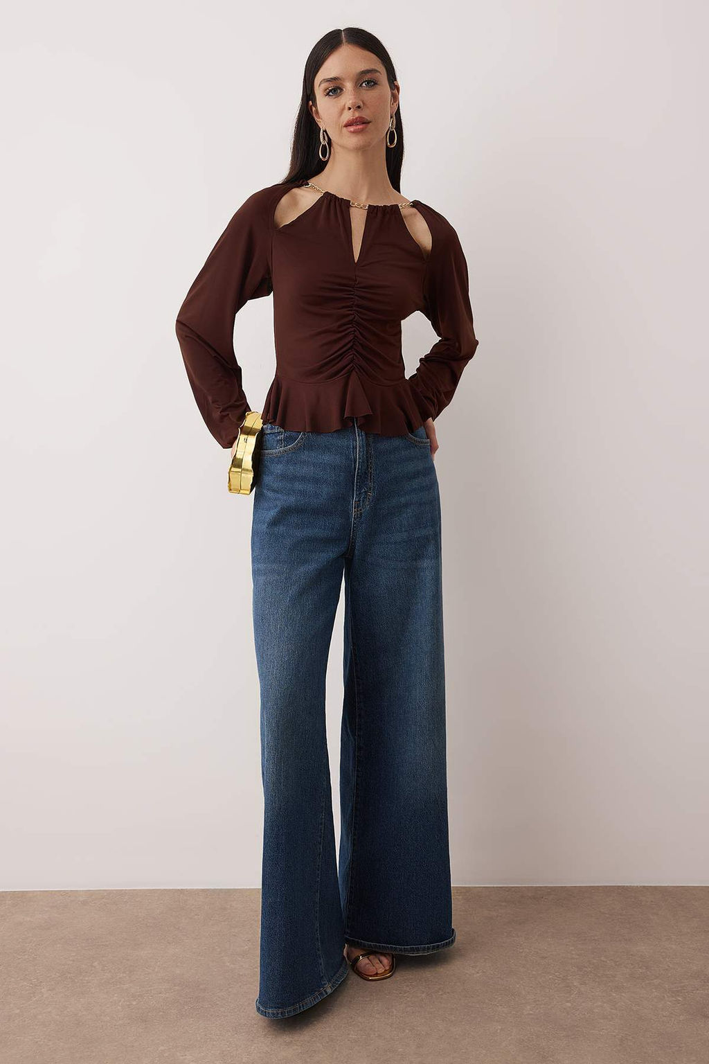 Trendyolmilla Siyah Pencere/Cut Out Detayl? Aksesuarl? Orme Bluz TPRAW24BZ00053  фото 10