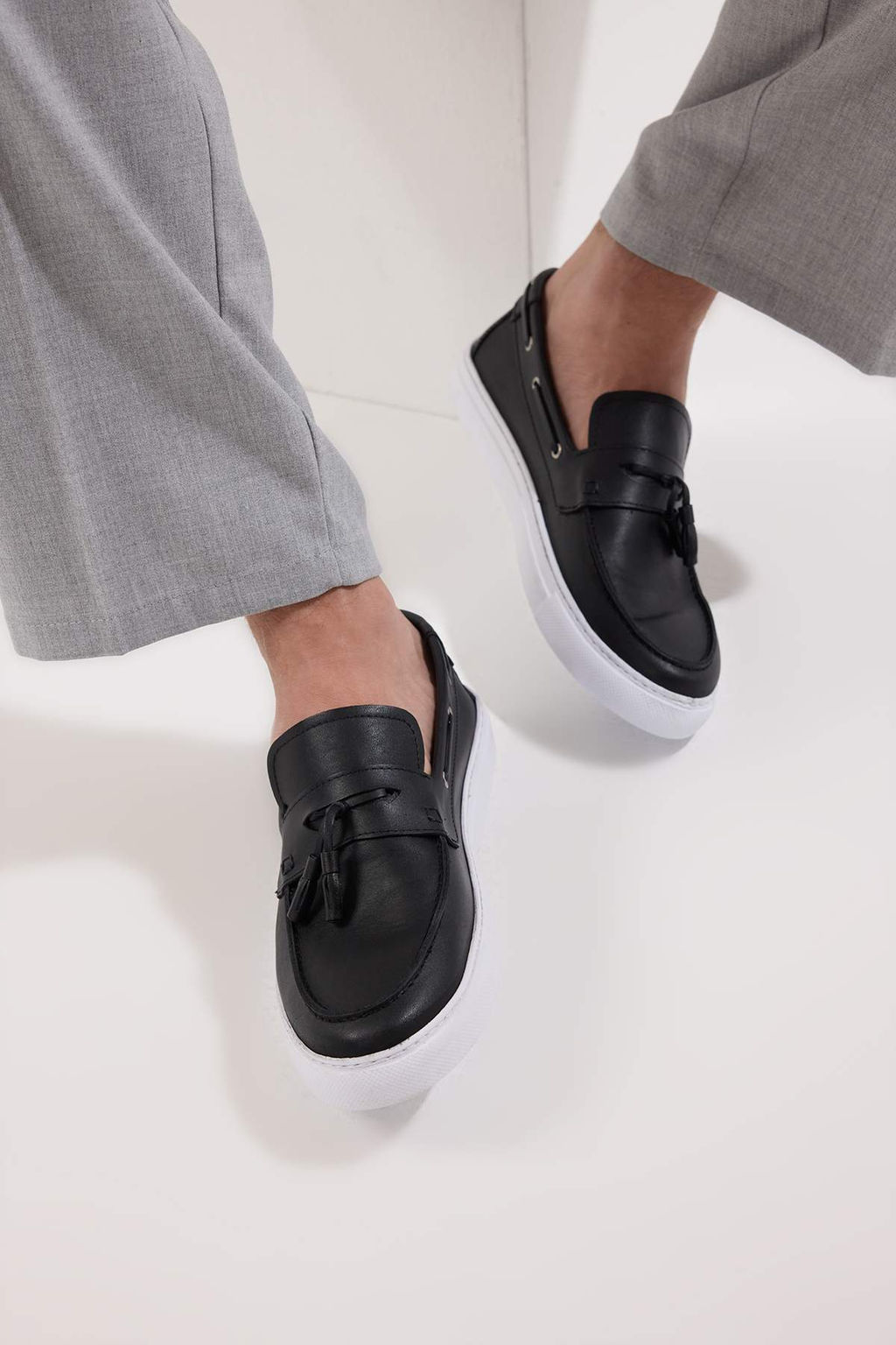 Trendyolmilla Shoes Siyah Hakiki Deri Puskul Detayl? Erkek Loafer Ayakkab? TAKSS25LA00020  фото 2