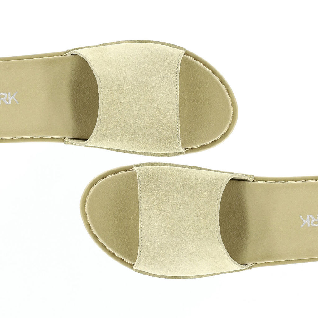 Туфли летние женские