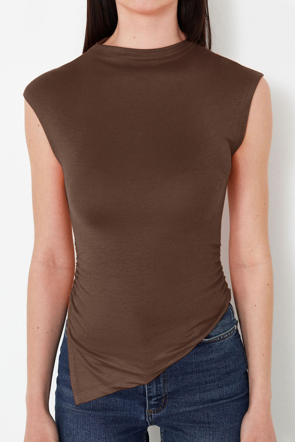 Trendyolmilla Ekru Dik Yaka K?sa Kollu Buzgu/Drape Detayl? Fitted/Vucuda Oturan Asimetrik Orme Bluz TWOSS24BZ00534 фото 13