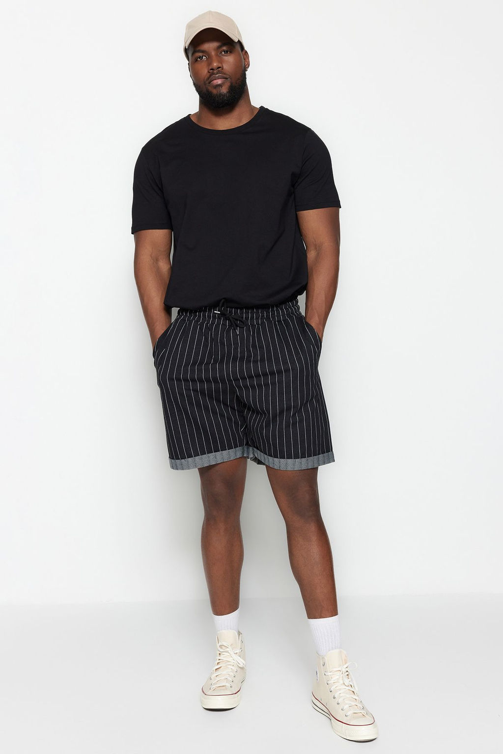 Buyuk Beden Siyah Regular Rahat Cizgili %100 Pamuk Sort TMNSS23SR00045