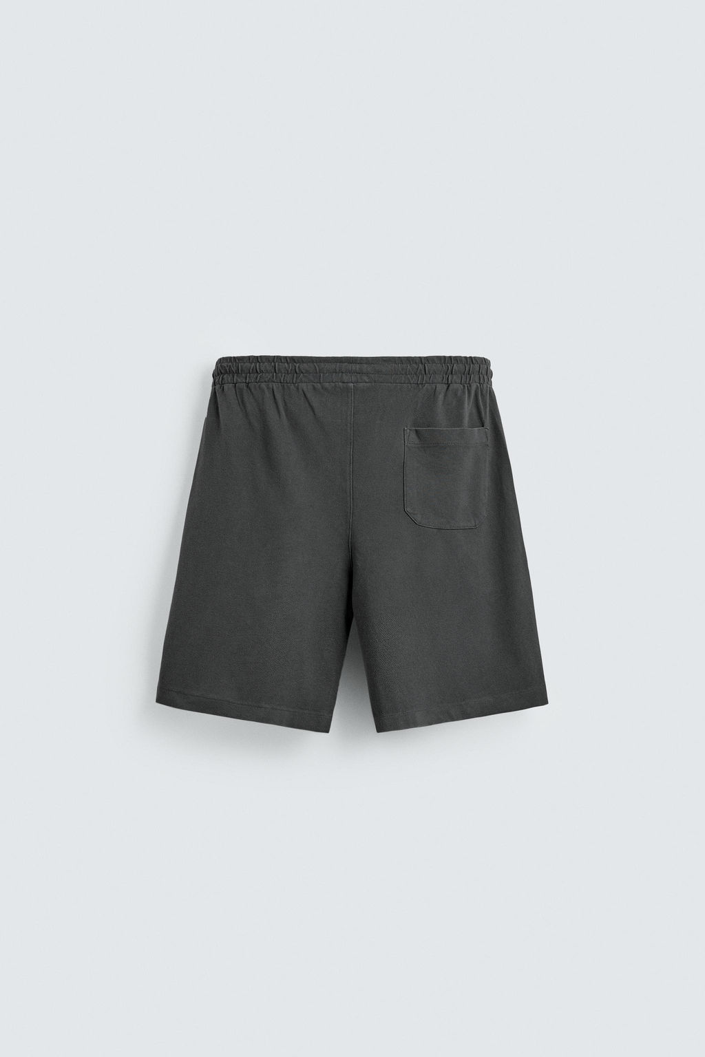 BERMUDA PIQU? REGULAR FIT LAVADO / Gris antracita