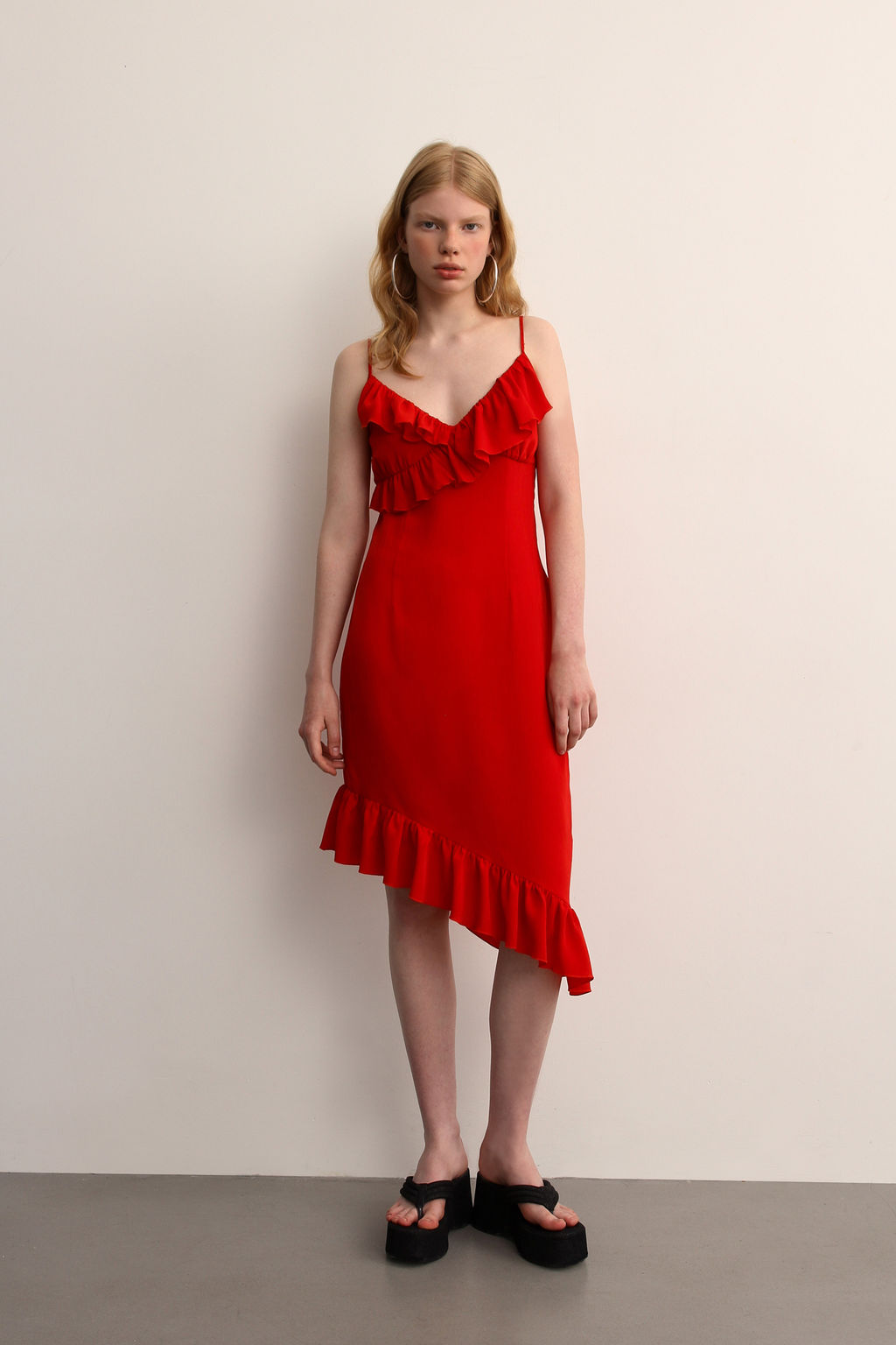 Платье из шифона c асимметричным низом - Mollis фото 2