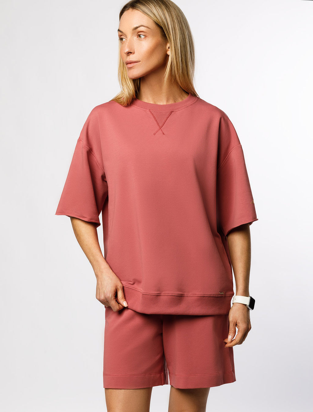 Футболка из тонкого премиального футера с эластаном