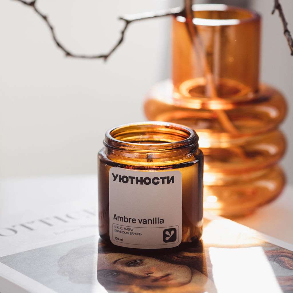 Свеча ароматическая 100мл Ambre vanilla