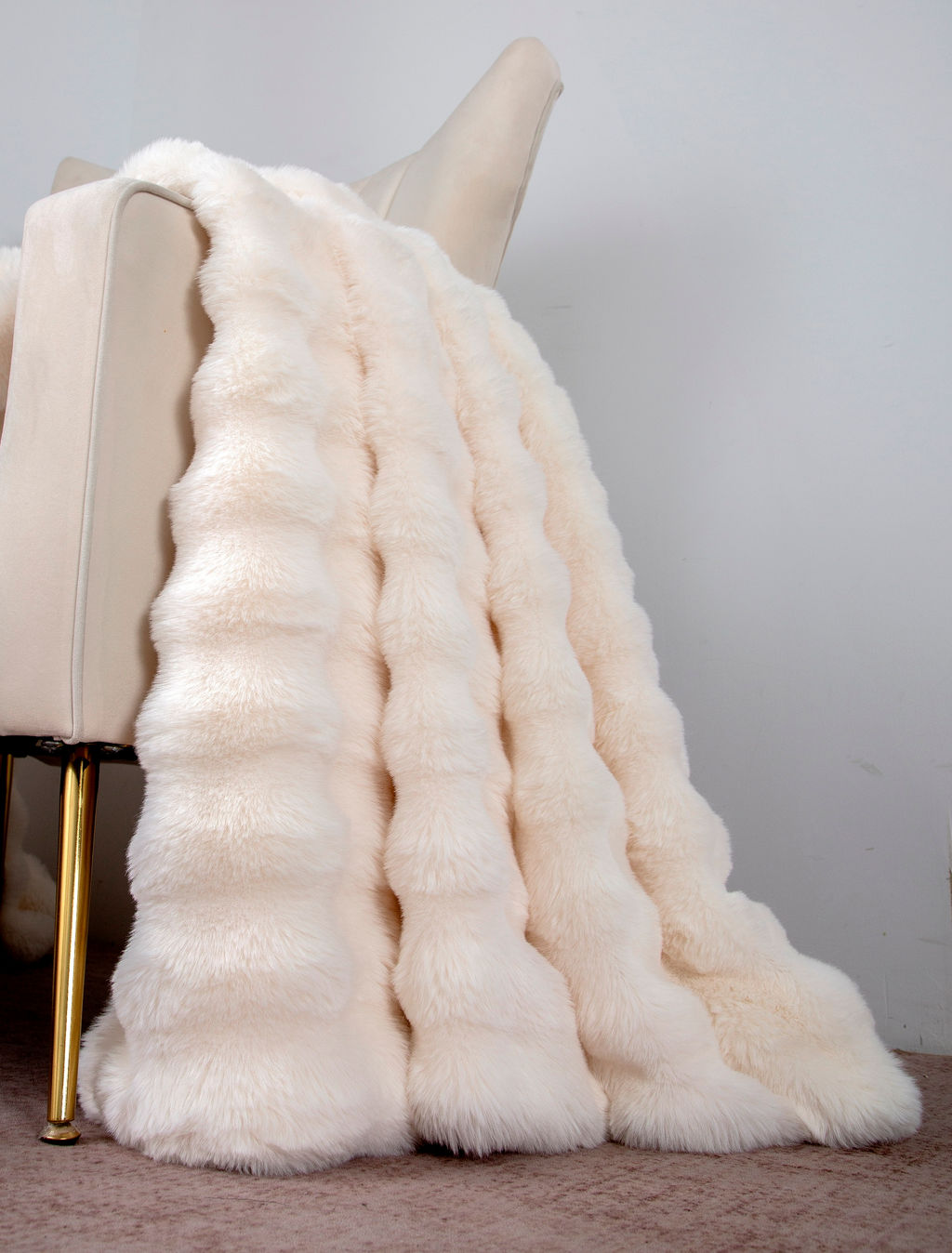 Покрывало декоративное Buffy Premium (молоко) - Kazanov.a. фото 2