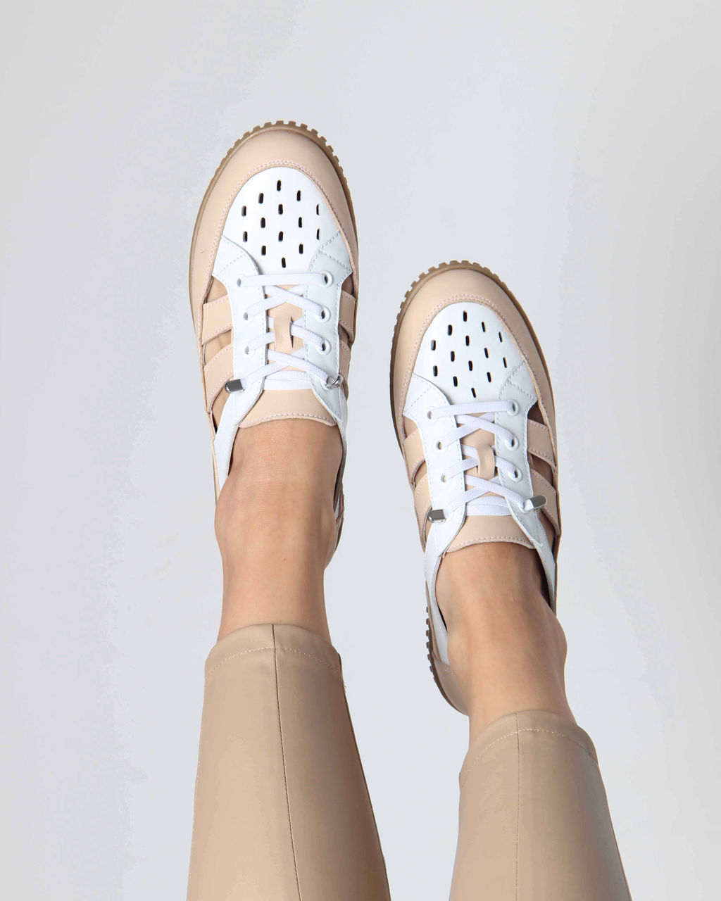 Слипоны 165.8000be. белый-бежевый