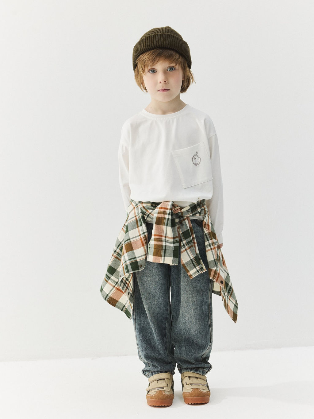 Лонгслив оверсайз Молоко с карманом