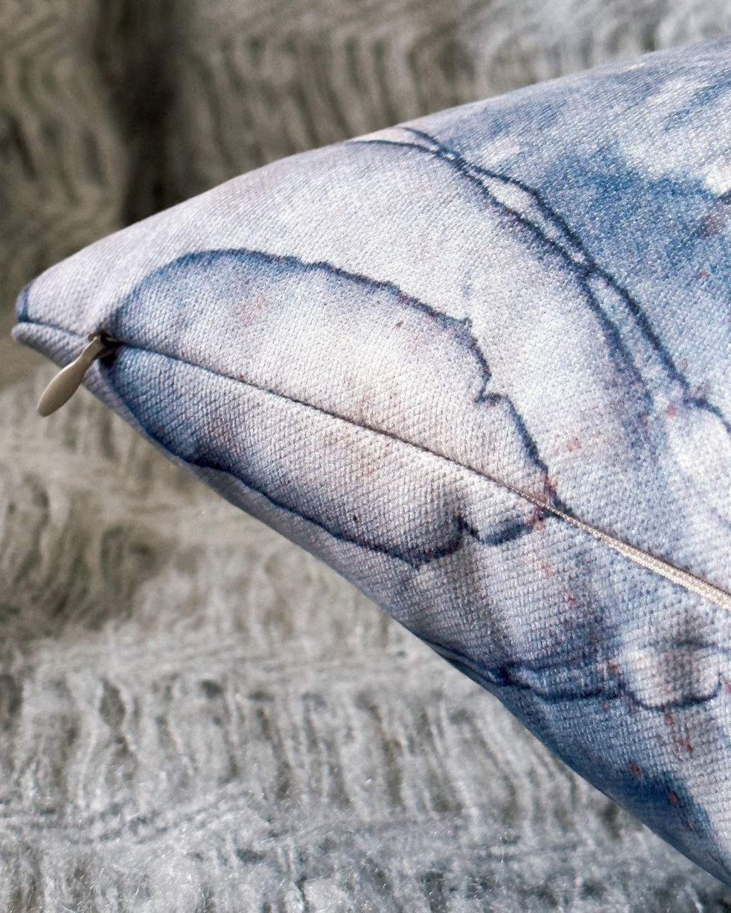 Декоративная наволочка P052